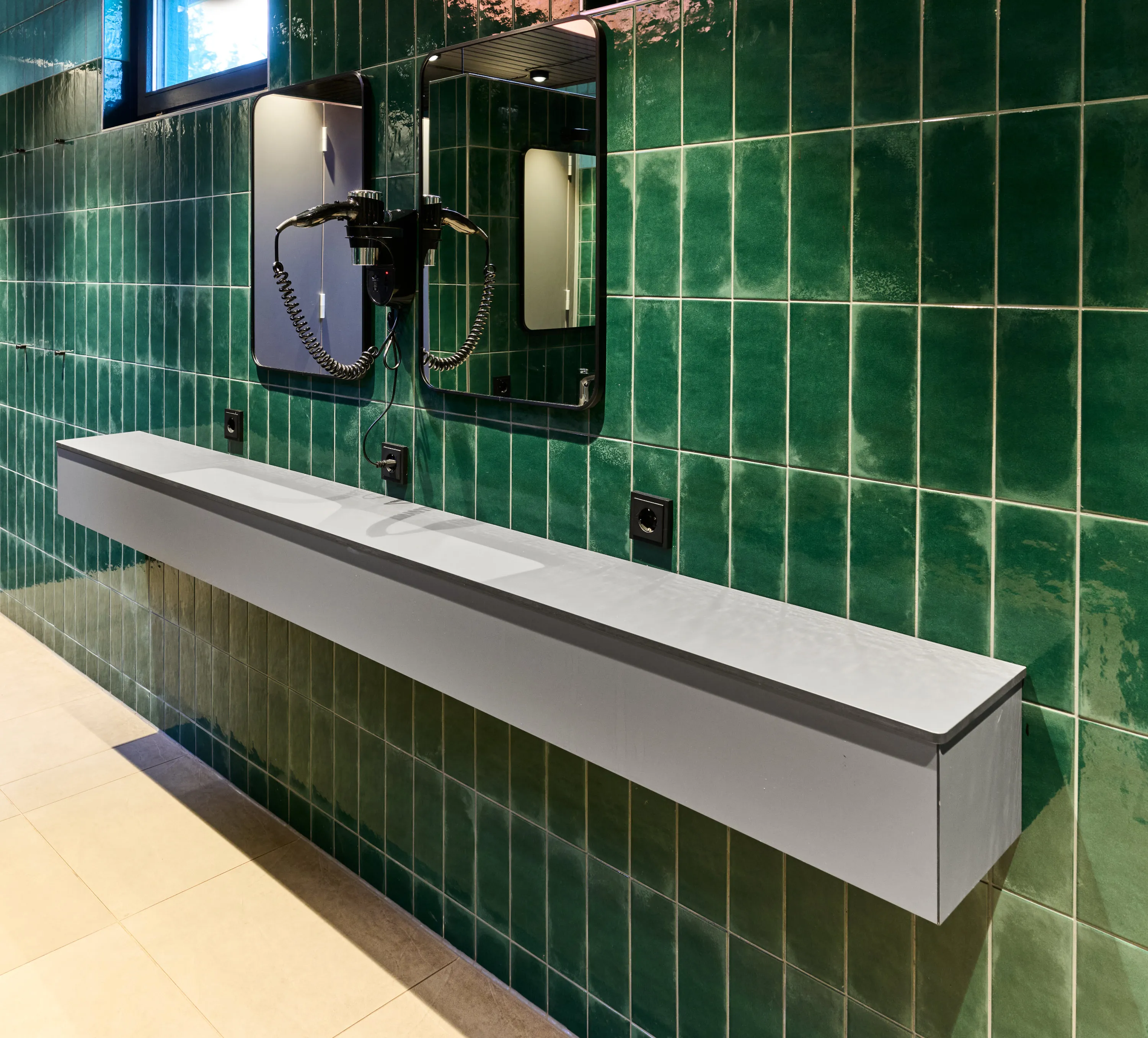 Individual hairdryer stations