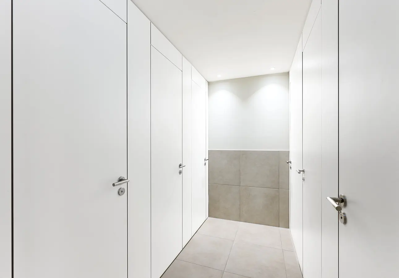 WC-Trennwand raumhoch