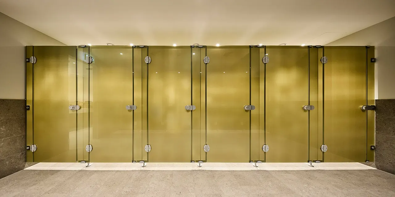 WC partitions glass WC partitions glass